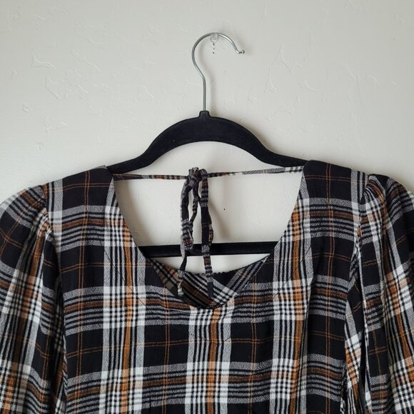 Maurices Kimono Sleeves Plaid Blouse - Picture 5 of 7